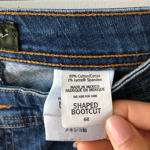 Eddie Bauer Blue Wash Boot Cut Denim Jeans - Picture 6 of 6